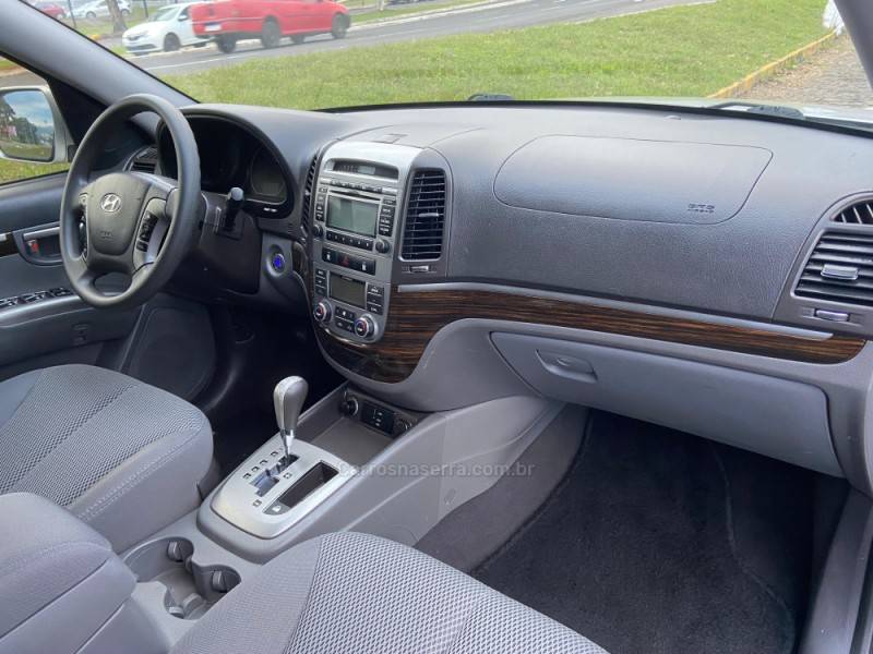 HYUNDAI - SANTA FÉ - 2011/2012 - Prata - R$ 58.900,00