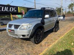 MITSUBISHI - PAJERO TR4 - 2010/2010 - Prata - R$ 63.900,00
