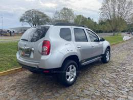 RENAULT - DUSTER - 2015/2015 - Prata - R$ 56.900,00