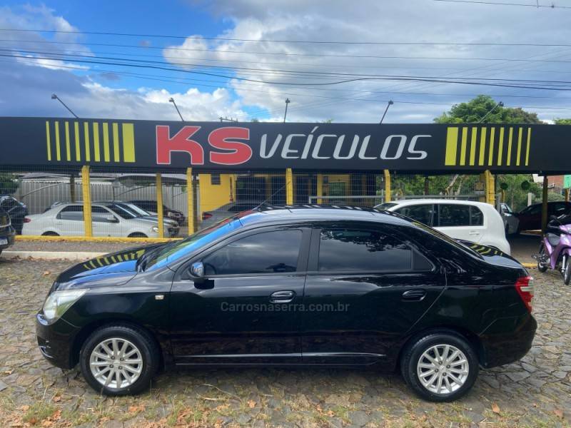 CHEVROLET - COBALT - 2013/2013 - Preta - R$ 43.900,00