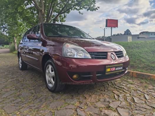 RENAULT - CLIO - 2008/2008 - Vermelha - R$ 24.900,00