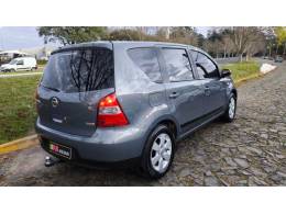 NISSAN - LIVINA - 2009/2010 - Cinza - R$ 36.900,00