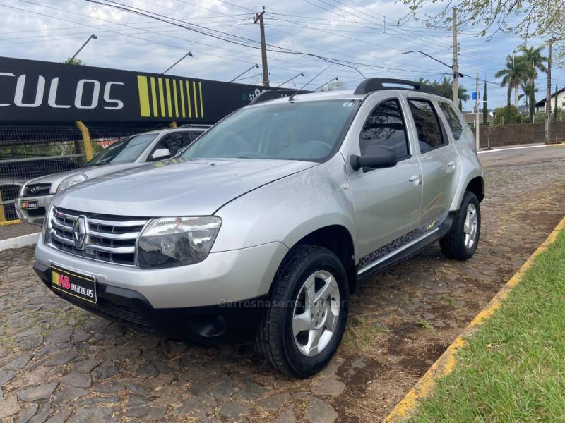 RENAULT - DUSTER - 2015/2015 - Prata - R$ 56.900,00