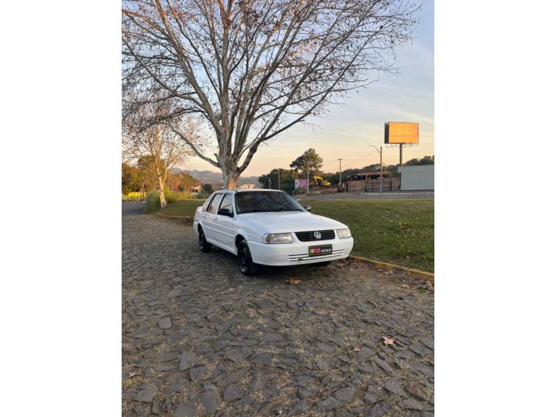 VOLKSWAGEN - SANTANA - 1998/1999 - Branca - R$ 22.900,00