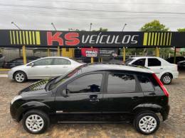 FORD - FIESTA - 2008/2008 - Preta - R$ 25.900,00
