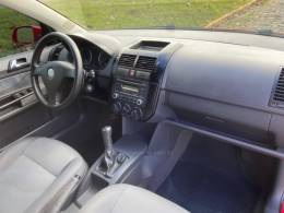 VOLKSWAGEN - POLO - 2011/2012 - Vermelha - R$ 44.900,00