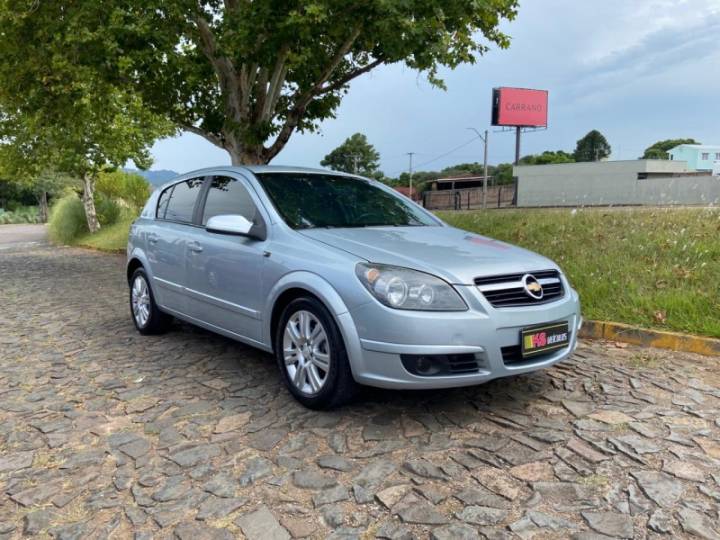 CHEVROLET - VECTRA - 2009/2009 - Prata - R$ 38.900,00