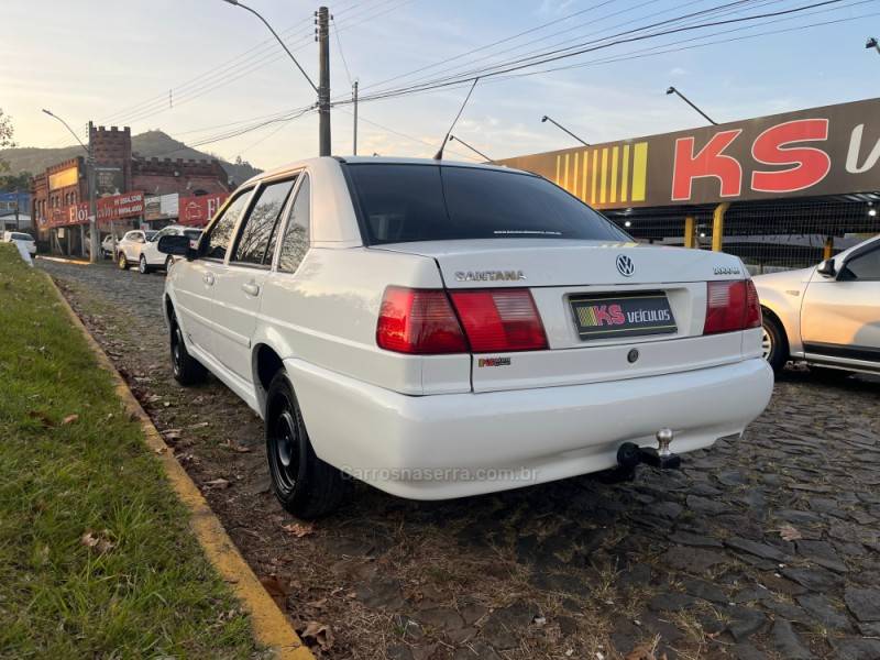 VOLKSWAGEN - SANTANA - 1998/1999 - Branca - R$ 22.900,00