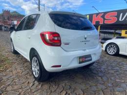 RENAULT - SANDERO - 2015/2016 - Branca - R$ 42.900,00