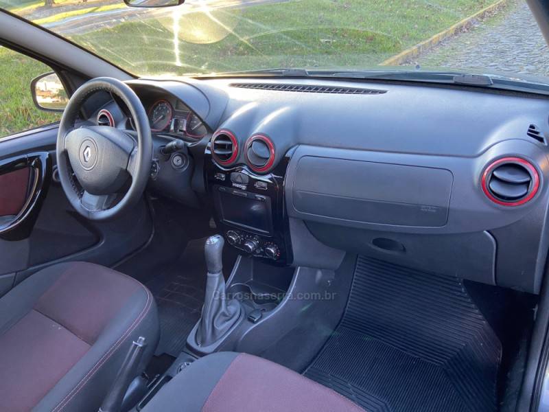 RENAULT - SANDERO - 2013/2014 - Cinza - R$ 44.900,00