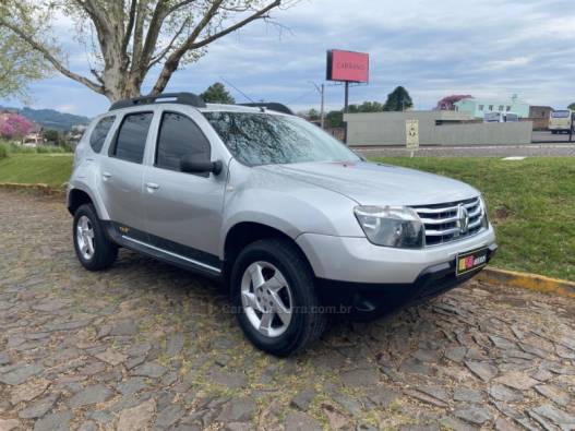 RENAULT - DUSTER - 2015/2015 - Prata - R$ 56.900,00