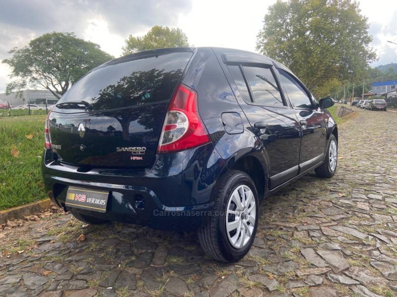 RENAULT - SANDERO - 2008/2009 - Azul - R$ 29.900,00