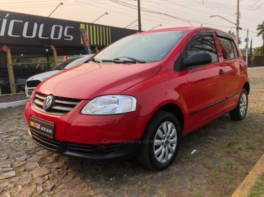 VOLKSWAGEN - FOX - 2009/2009 - Vermelha - R$ 27.900,00