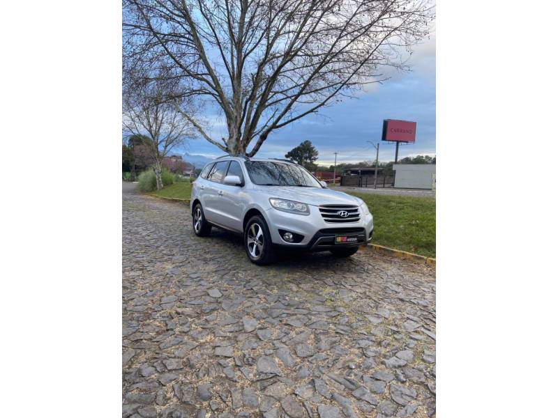 HYUNDAI - SANTA FÉ - 2011/2012 - Prata - R$ 58.900,00