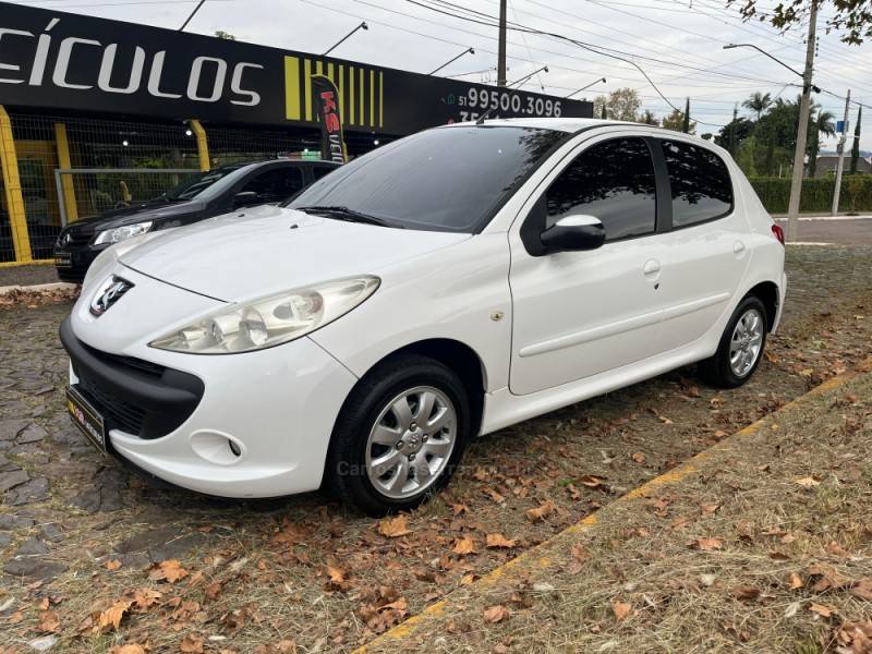 PEUGEOT - 207 - 2009/2010 - Branca - R$ 23.900,00