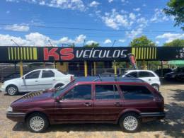 VOLKSWAGEN - QUANTUM - 1994/1995 - Vermelha - R$ 21.900,00