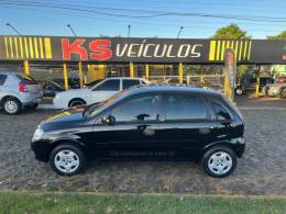 CHEVROLET - CORSA - 2011/2012 - Preta - R$ 35.900,00