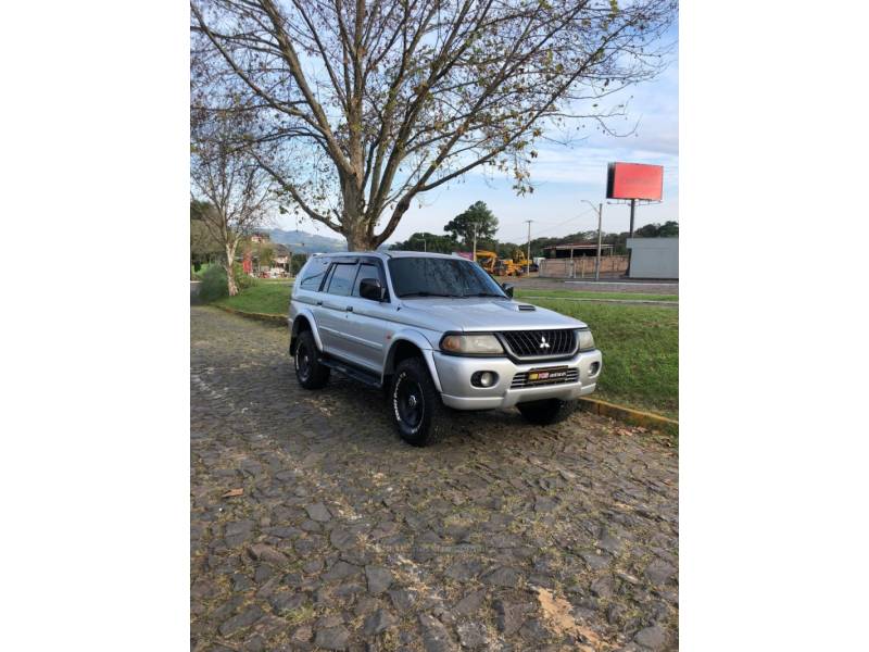 MITSUBISHI - PAJERO SPORT - 2002/2002 - Prata - R$ 54.900,00