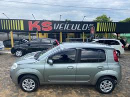 FIAT - UNO - 2014/2015 - Cinza - R$ 36.900,00